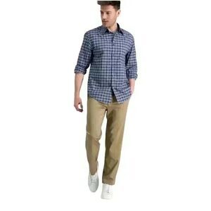 Haggar Men's Khaki Poly/Spandex No-Iron Straight Fit Chino Pants NEW